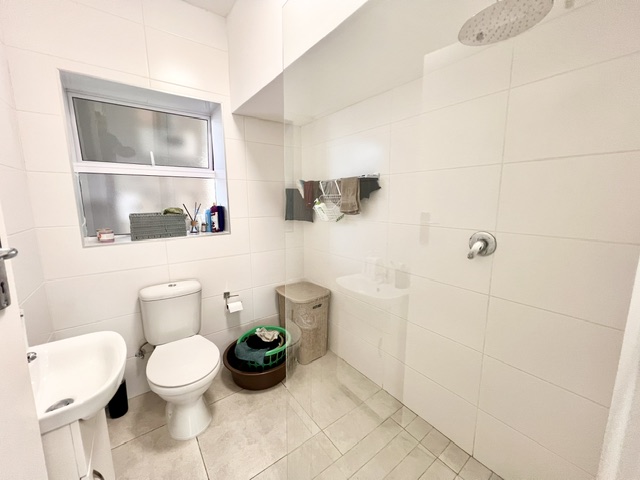 To Let 2 Bedroom Property for Rent in Richmond Estate Western Cape